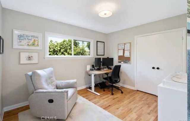 7002 Forbes Avenue, Lake Balboa, CA 91406