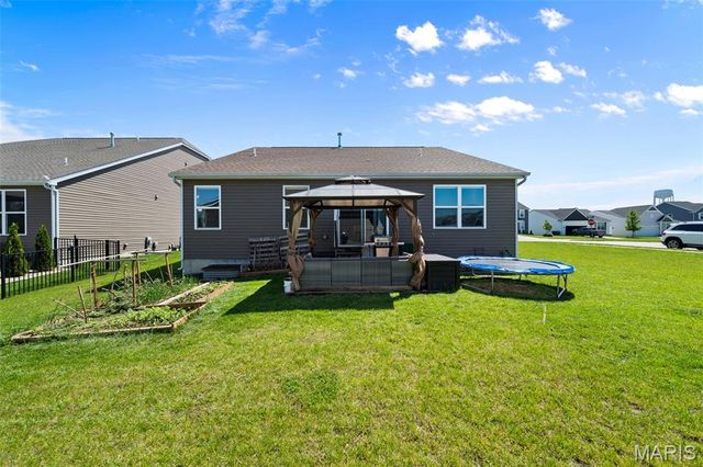 1711 Rivercroft Drive, St Paul, MO 63366
