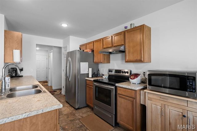 1711 Rivercroft Drive, St Paul, MO 63366