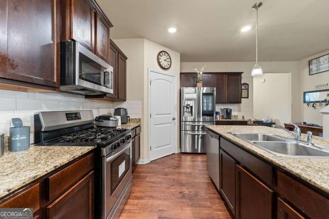 71 Meadowlark Way, Dawsonville, GA 30534
