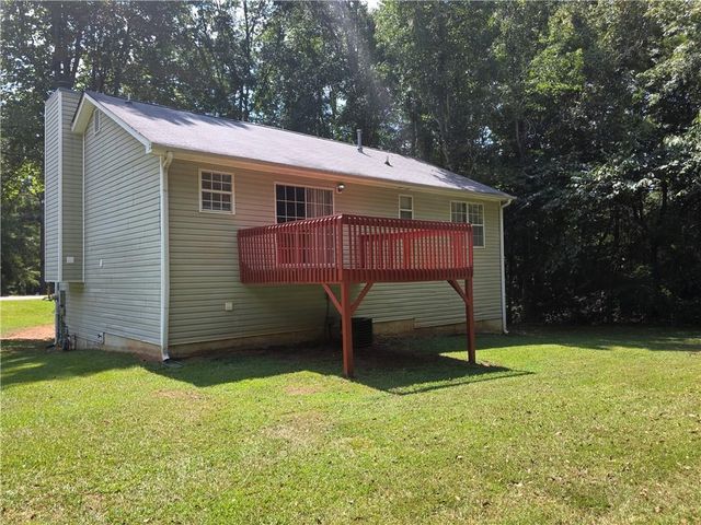 186 S Red Oak Way, Temple, GA 30179