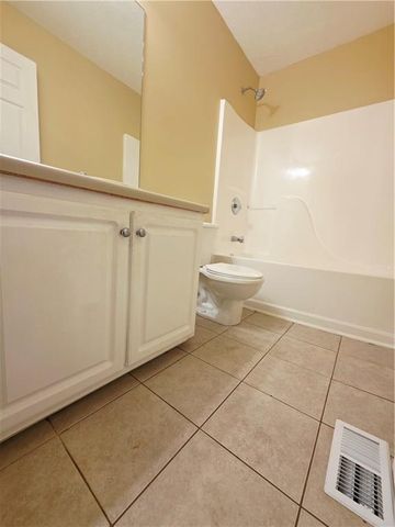 186 S Red Oak Way, Temple, GA 30179