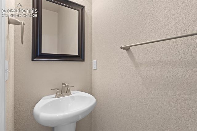 1520 York Road, Colorado Springs, CO 80918