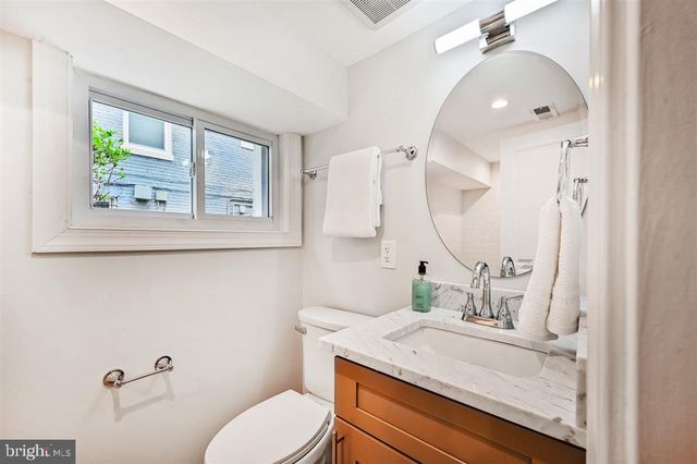 512 PEABODY ST NW, Washington, DC 20011