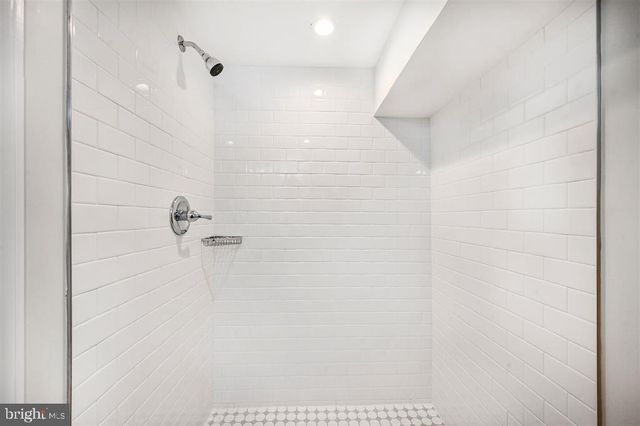 512 PEABODY ST NW, Washington, DC 20011