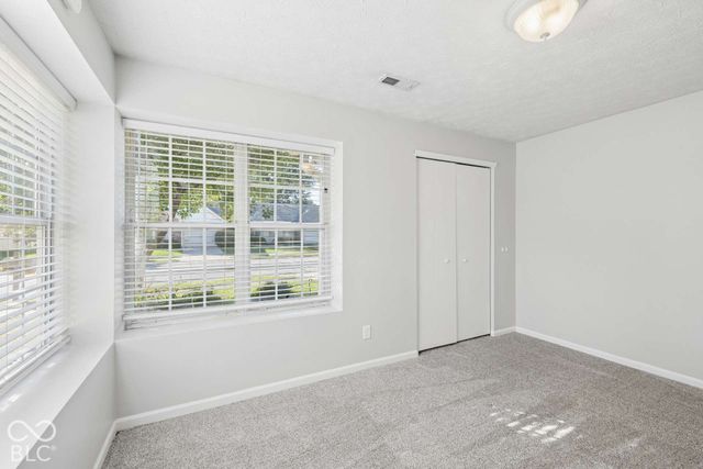 11076 Oakridge Drive, Fishers, IN 46038