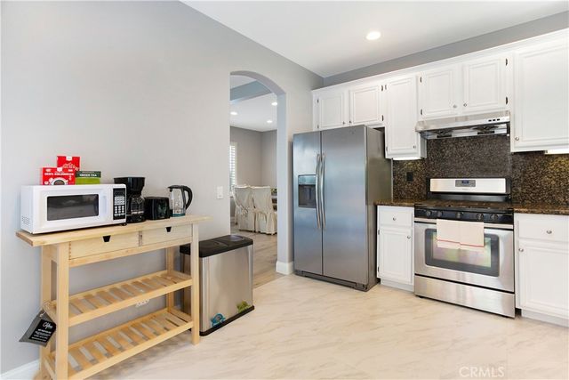 205 Cherrybrook Lane, Irvine, CA 92618