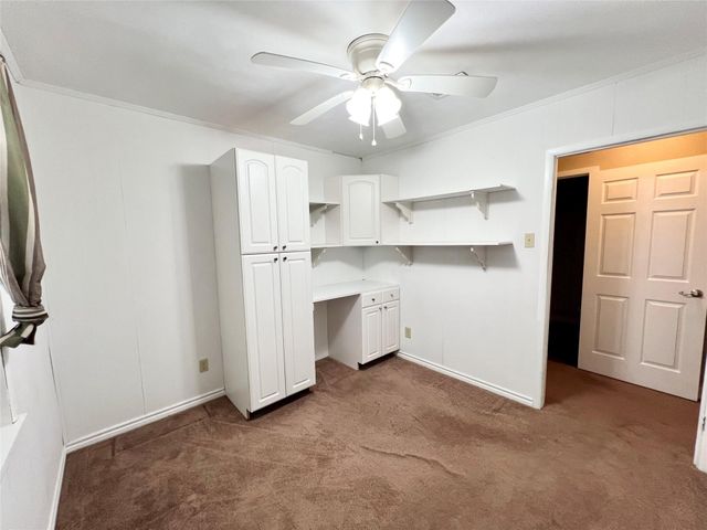 2814 12th Avenue N, Texas City, TX 77590