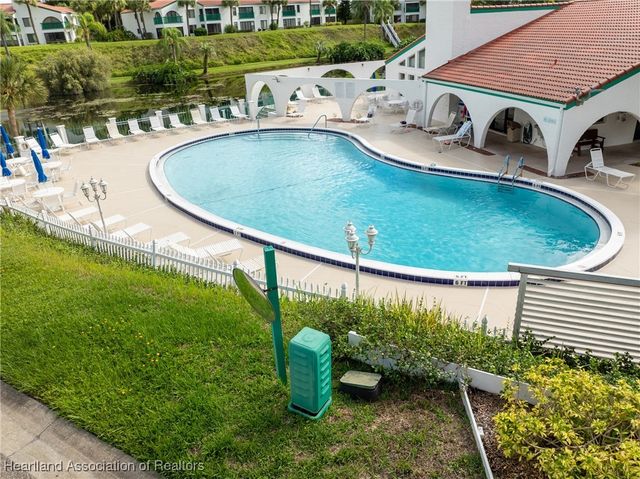 4985 Casablanca Circle N J5, Sebring, FL 33870