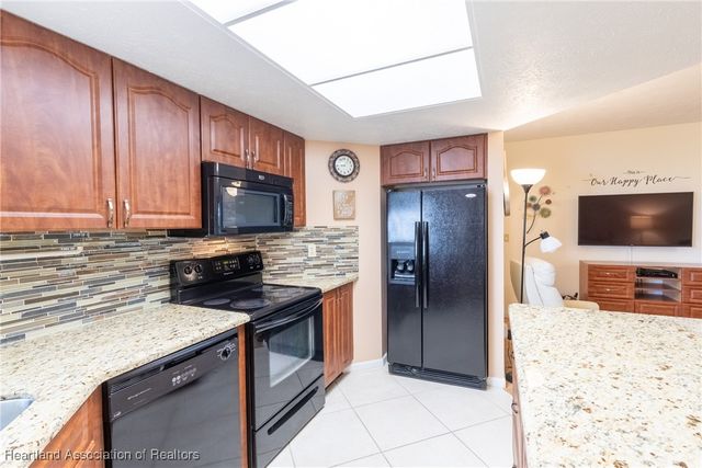 4985 Casablanca Circle N J5, Sebring, FL 33870