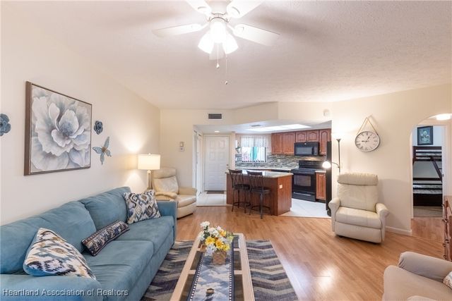 4985 Casablanca Circle N J5, Sebring, FL 33870