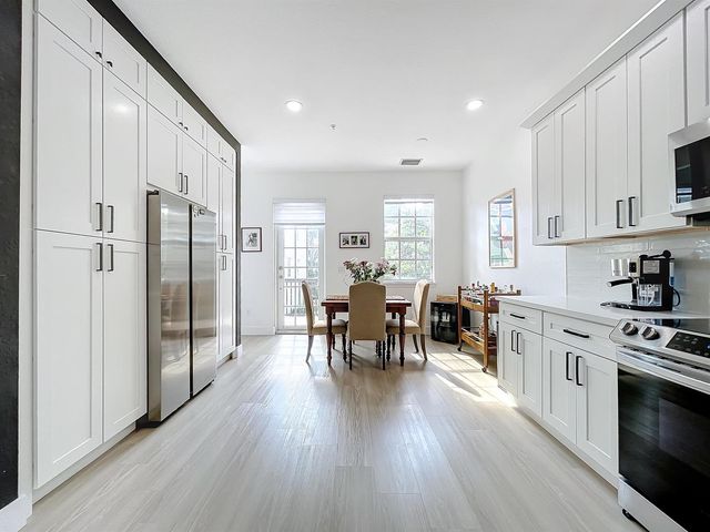 425 Greenwich Circle 205, Jupiter, FL 33458