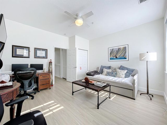 425 Greenwich Circle 205, Jupiter, FL 33458
