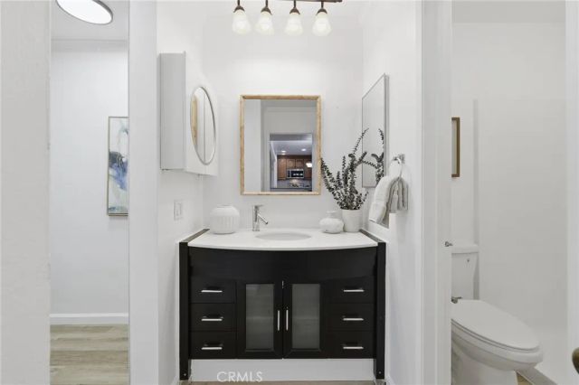 5257 Radford Avenue 212, Valley Village, CA 91607