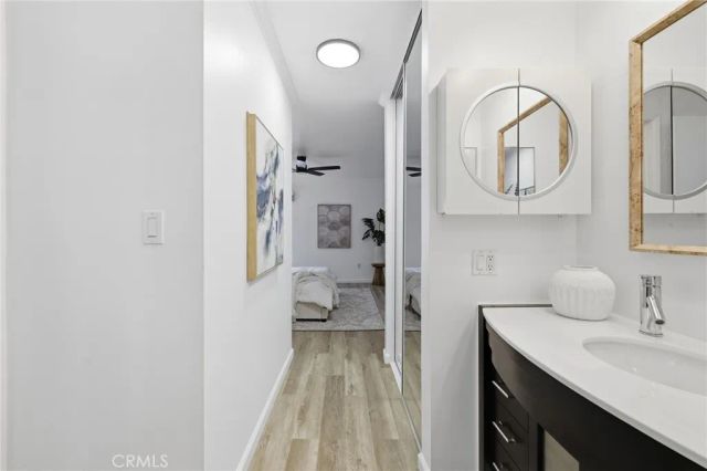 5257 Radford Avenue 212, Valley Village, CA 91607