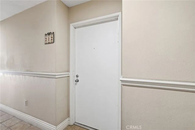 5257 Radford Avenue 212, Valley Village, CA 91607