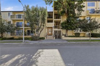 5257 Radford Avenue 212, Valley Village, CA 91607