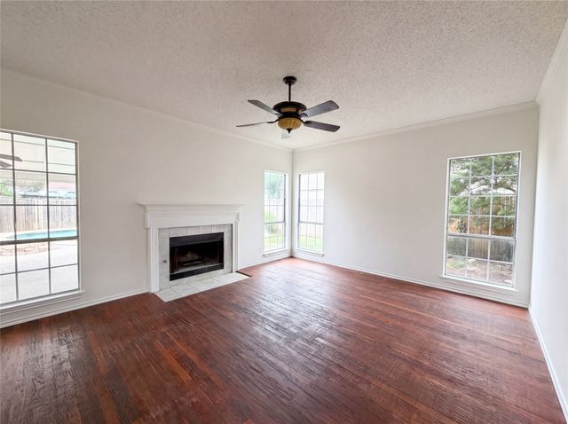 1213 Cardigan Street, Garland, TX 75040