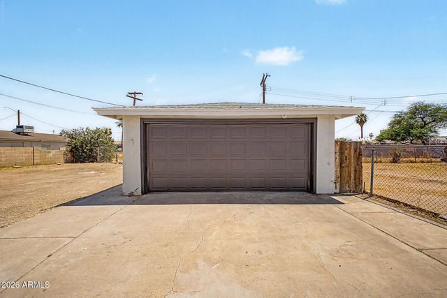 1917 W WHITTON Avenue, Phoenix, AZ 85015