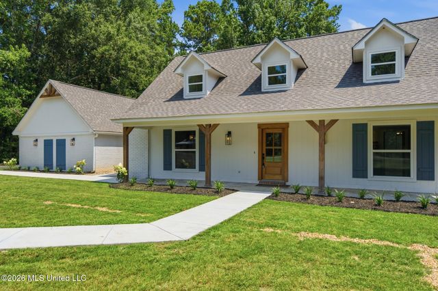 501 Carterville Road, Petal, MS 39465