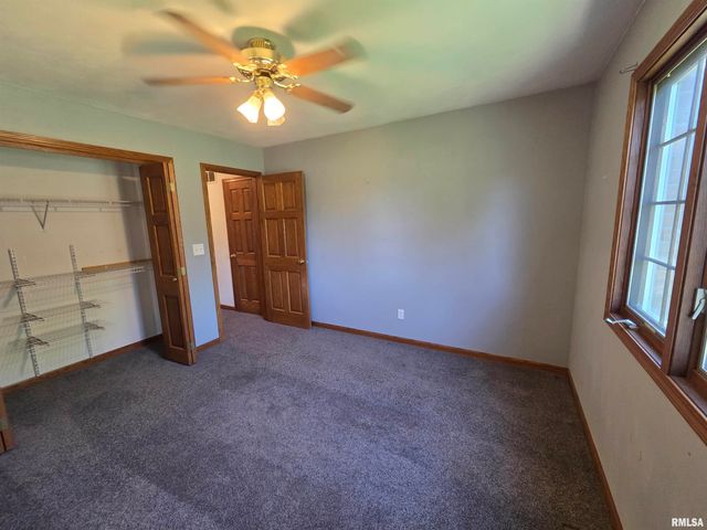 704 BAYSIDE Circle, Germantown Hills, IL 61548