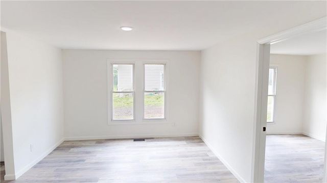 627 W Cherry Street, Nevada, MO 64772