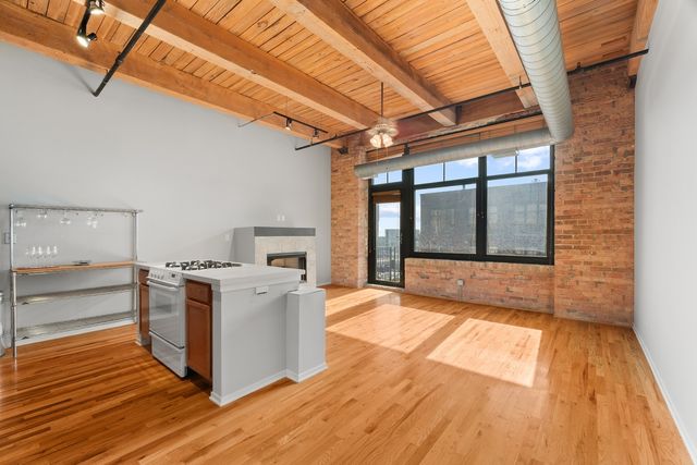 625 W Jackson Boulevard 602, Chicago, IL 60661