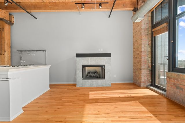 625 W Jackson Boulevard 602, Chicago, IL 60661