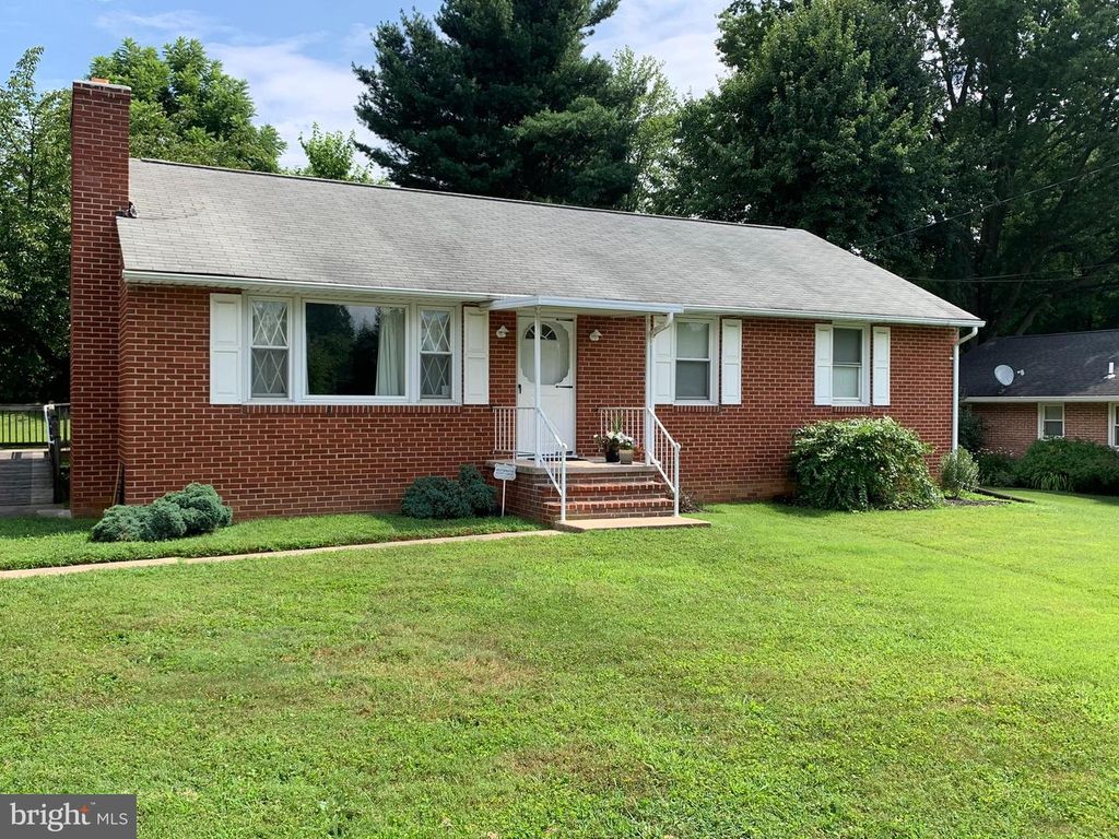 232 SOPHIA AVE, Westminster, MD 21157