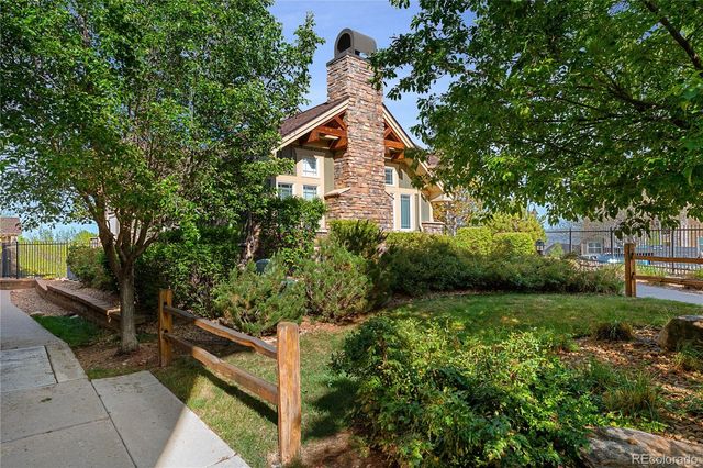 8726 S Kline Street A102, Littleton, CO 80127