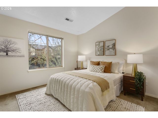 1436 Ne ALEXANDRIA Pl, Hillsboro, OR 97124