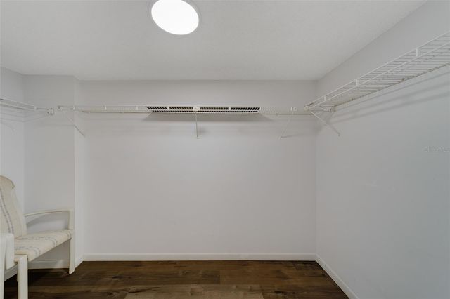 225 COUNTRY CLUB DRIVE F1210, Largo, FL 33771