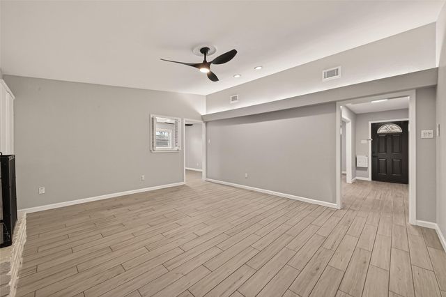 4955 Wigton Drive, Houston, TX 77096