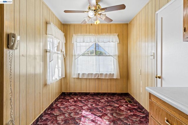 324 Berry Ave, Hayward, CA 94544