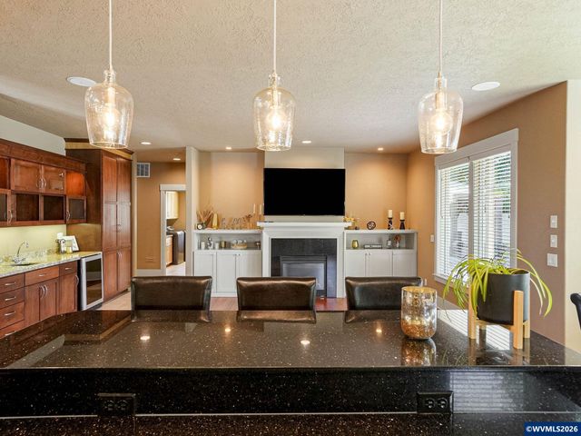 5489 Salal St SE, Salem, OR 97306