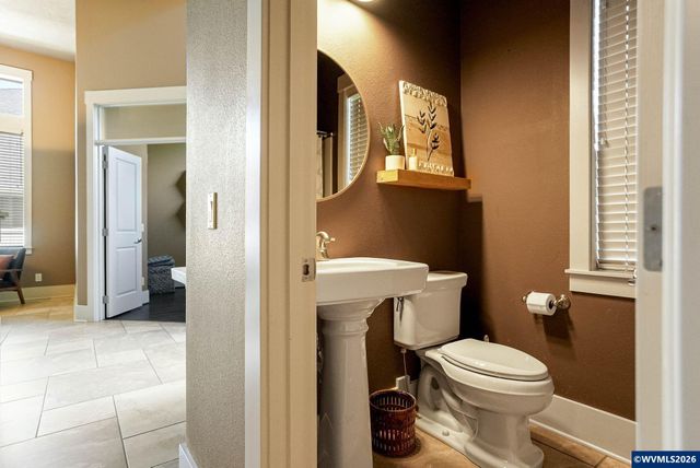 5489 Salal St SE, Salem, OR 97306