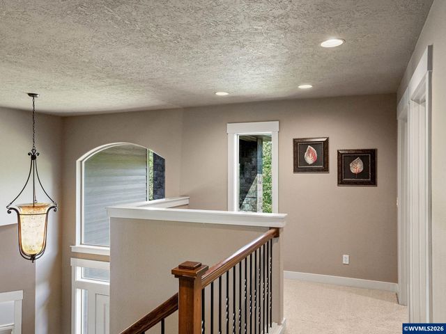 5489 Salal St SE, Salem, OR 97306