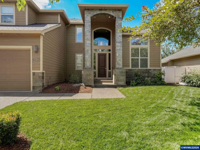 5489 Salal St SE, Salem, OR 97306