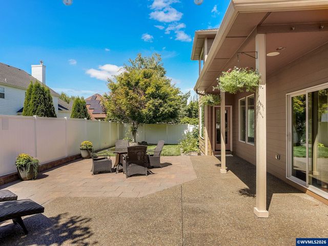 5489 Salal St SE, Salem, OR 97306