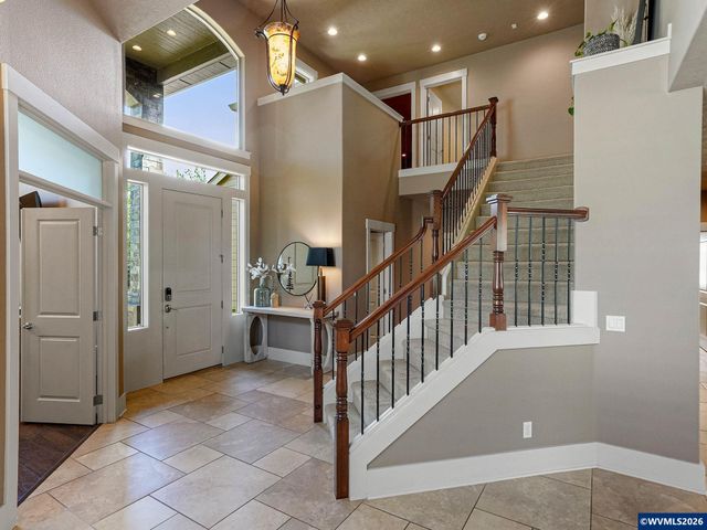 5489 Salal St SE, Salem, OR 97306