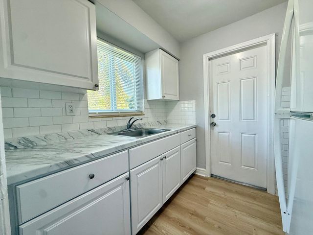 3041 NE 7th Avenue C, Pompano Beach, FL 33064