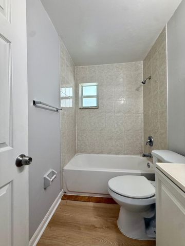 3041 NE 7th Avenue C, Pompano Beach, FL 33064