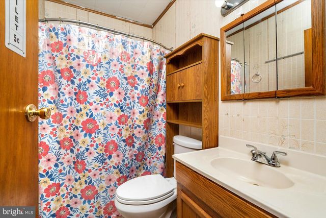 94 REEGER AVE, Hamilton, NJ 08610