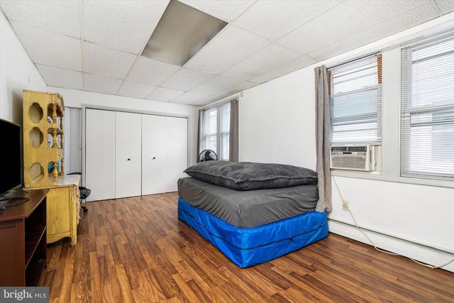 94 REEGER AVE, Hamilton, NJ 08610