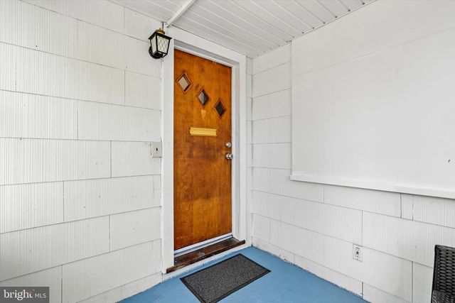 94 REEGER AVE, Hamilton, NJ 08610