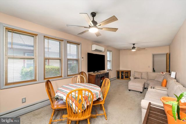 94 REEGER AVE, Hamilton, NJ 08610