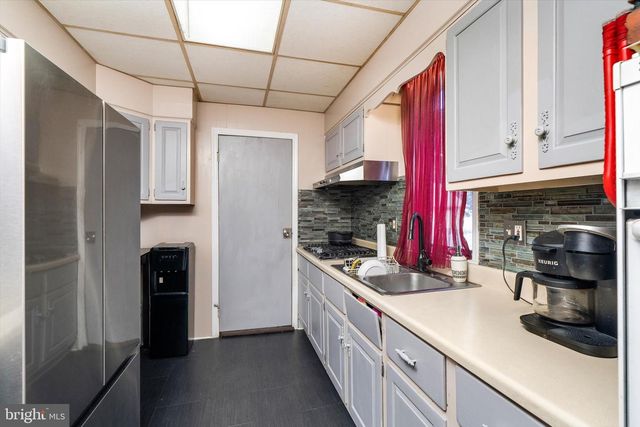 94 REEGER AVE, Hamilton, NJ 08610