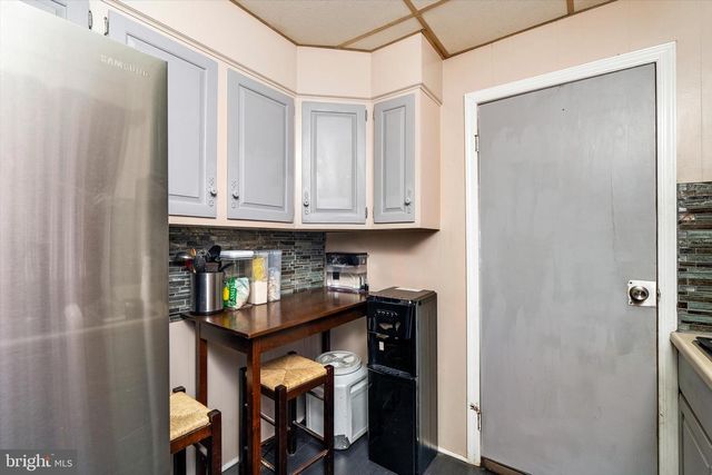 94 REEGER AVE, Hamilton, NJ 08610