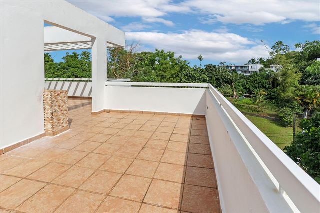 29 BASILIO CATALA 1307, Guaynabo, PR 00971