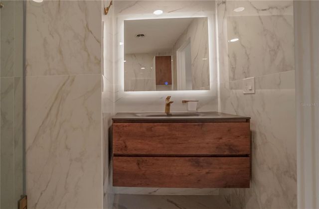 985 LIBERTY STREET, Englewood, FL 34223